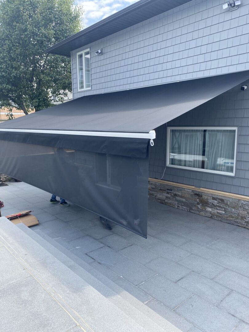 Retractable Awning
